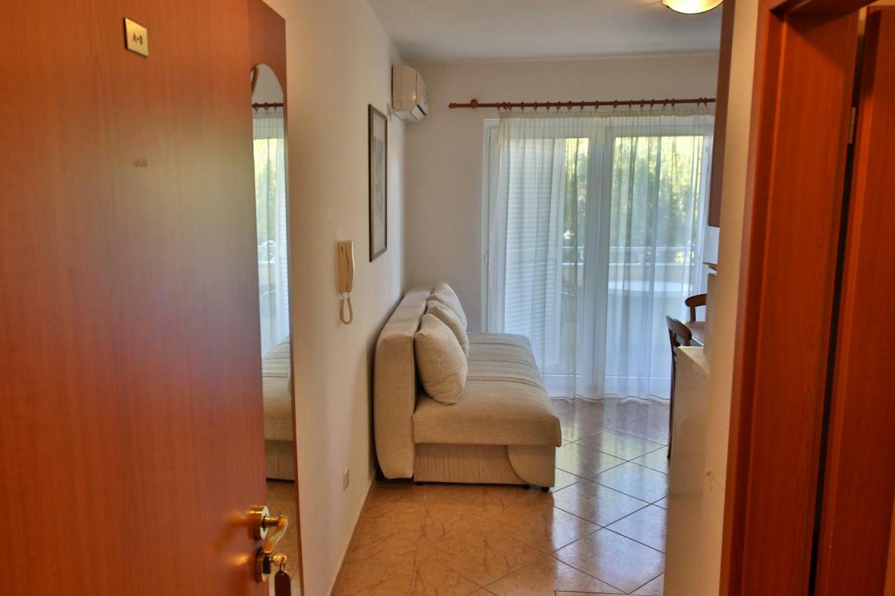 Dalmacia Apartments Srima Exteriér fotografie